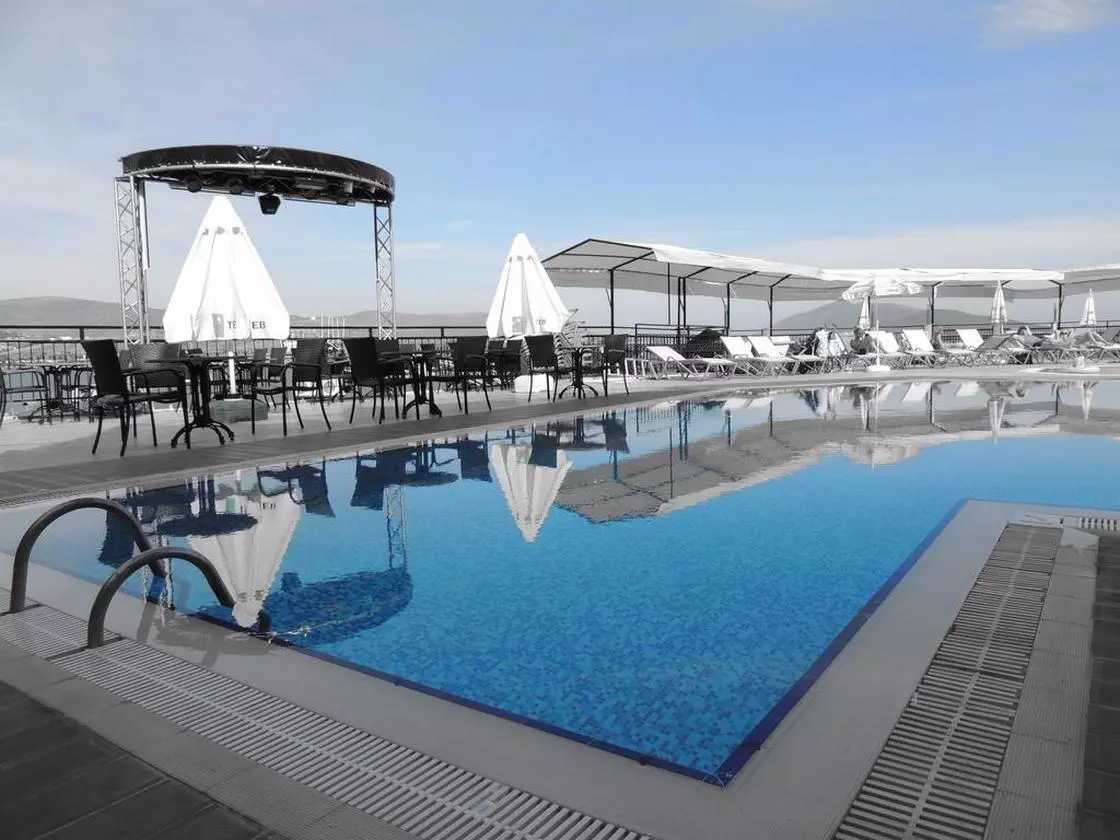 ROSSOVERDE_SHABAVIZ (17).jpg